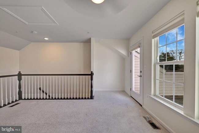 Building Photo - 2732 Wessex Cir