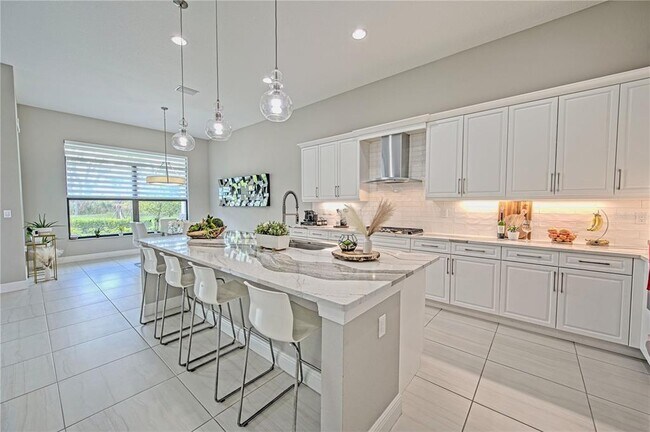 Building Photo - 9045 Bernini Pl