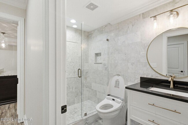 Building Photo - 6300 Mistflower Cir