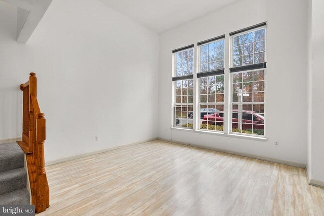 Building Photo - 12250 Open View Ln