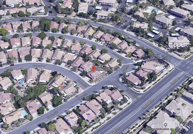 Building Photo - Beautiful Single Story Summerlin Home on a corner lot.