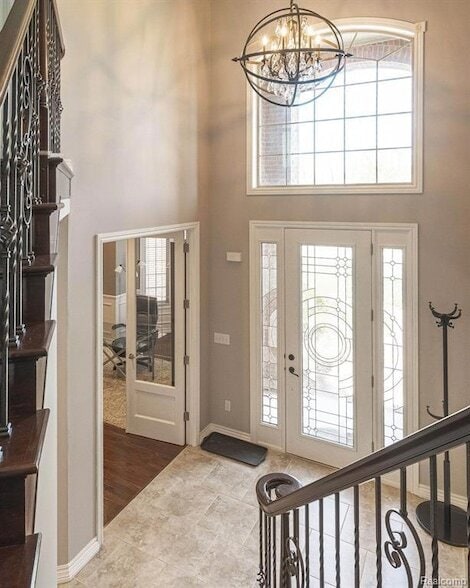 Building Photo - 4906 Stonehenge Dr