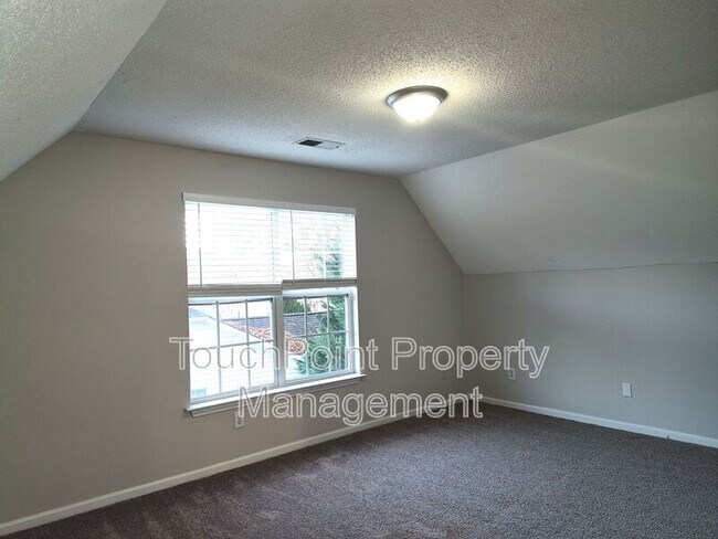 Building Photo - 14830 Cane Field Dr