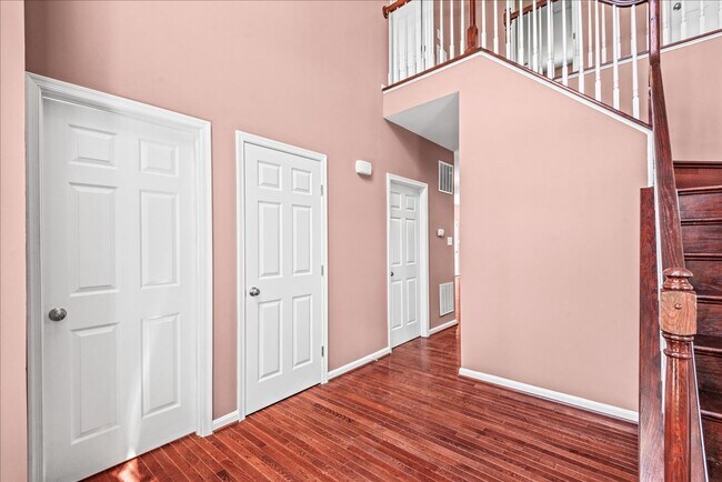 Building Photo - CLOSE TO I-95 & QUANTICO!