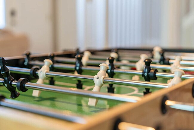 Building Photo - 453 Scrub Jay Way