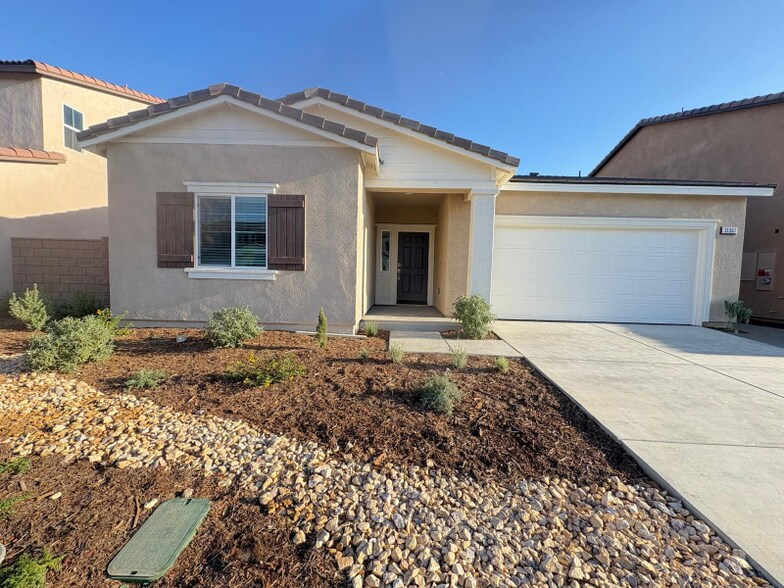 Primary Photo - 31367 Autumn Blaze Dr