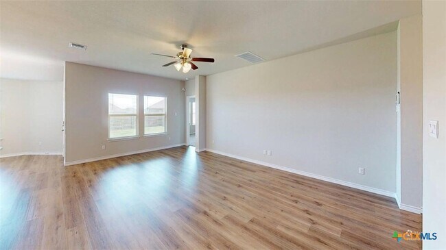 Building Photo - 1928 Rosson St