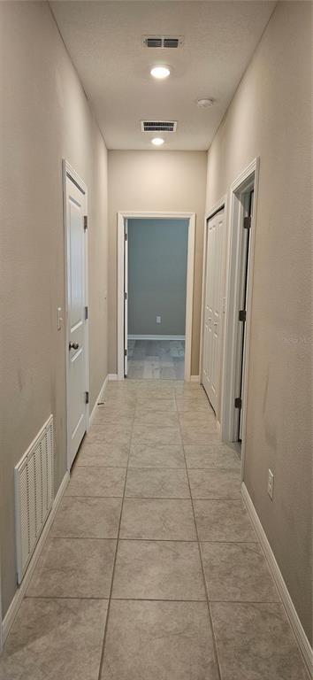 Building Photo - 13475 Crest Lake Dr