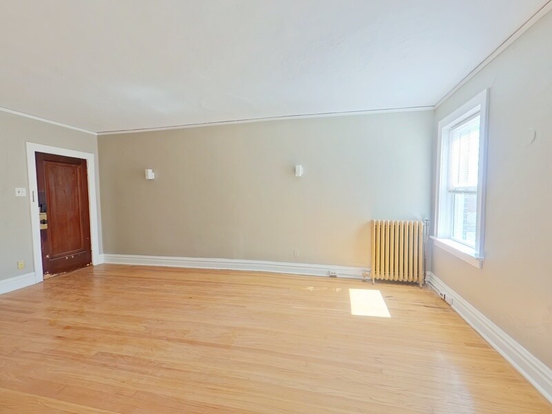 Building Photo - 5618 S Grand Blvd