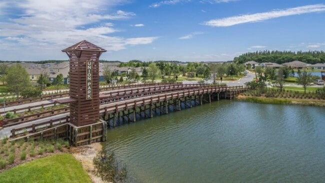 Building Photo - 1562 Ludington Ave