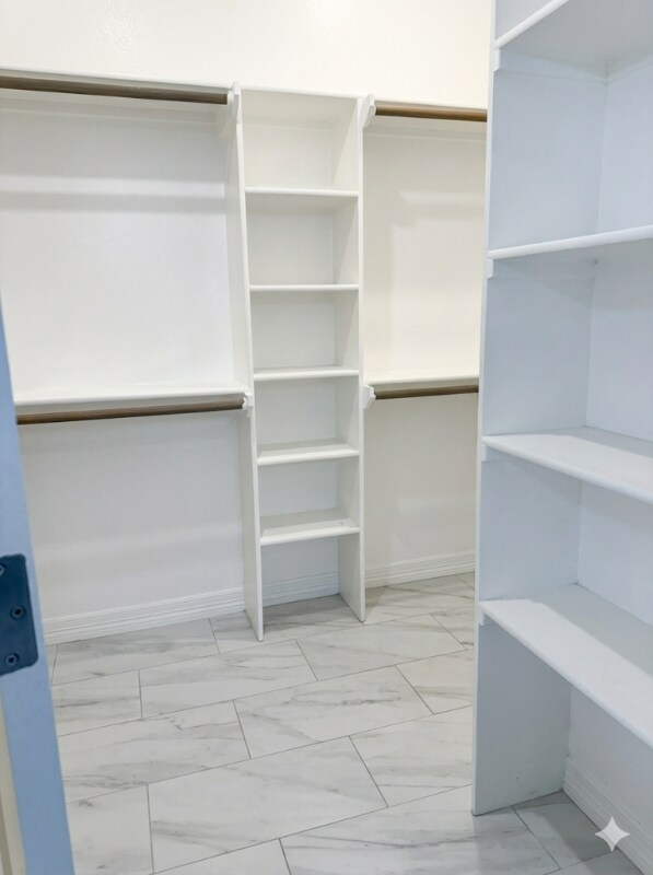 Building Photo - 104 Seattle Slew Dr