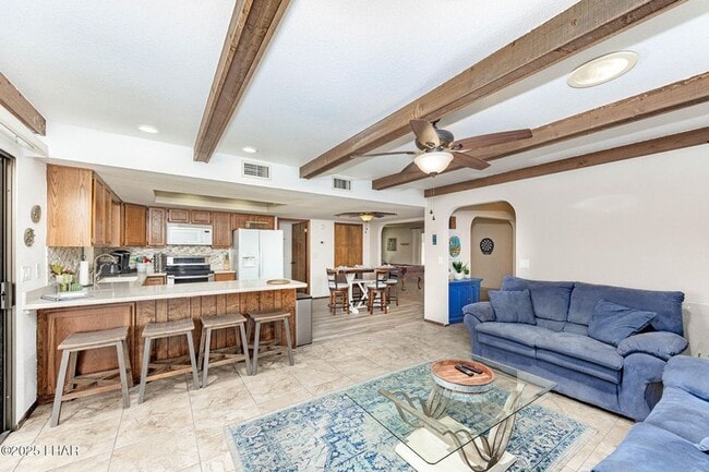 Building Photo - 3713 Mission Dr S