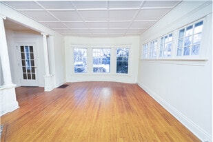 Building Photo - 19 Harrison Ave