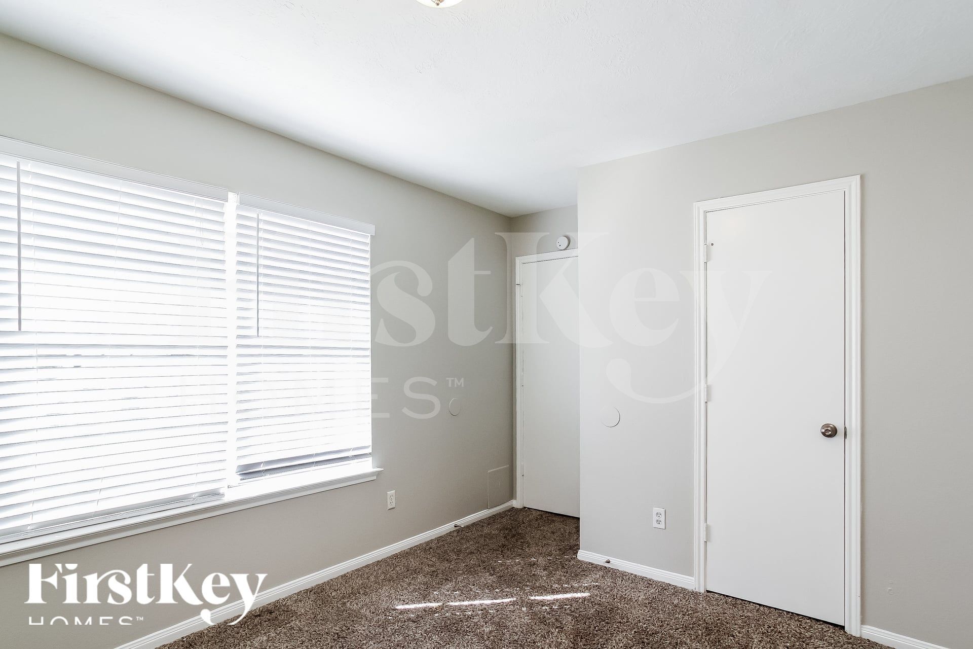 Building Photo - 17014 Carbridge Dr
