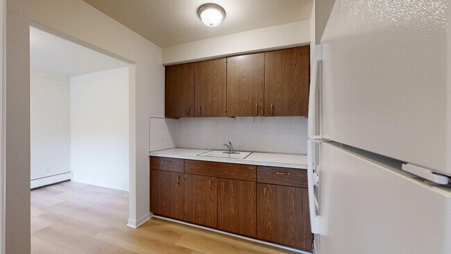 Building Photo - 1257 Island Dr