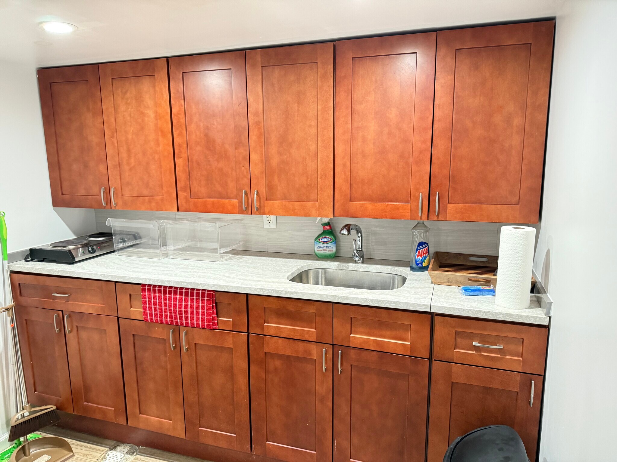 Building Photo - 13202 Atlantic Ave