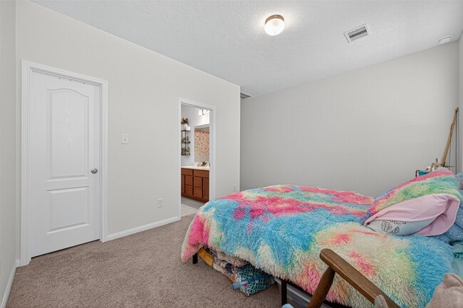 Building Photo - 22435 Hawberry Blossom Ln