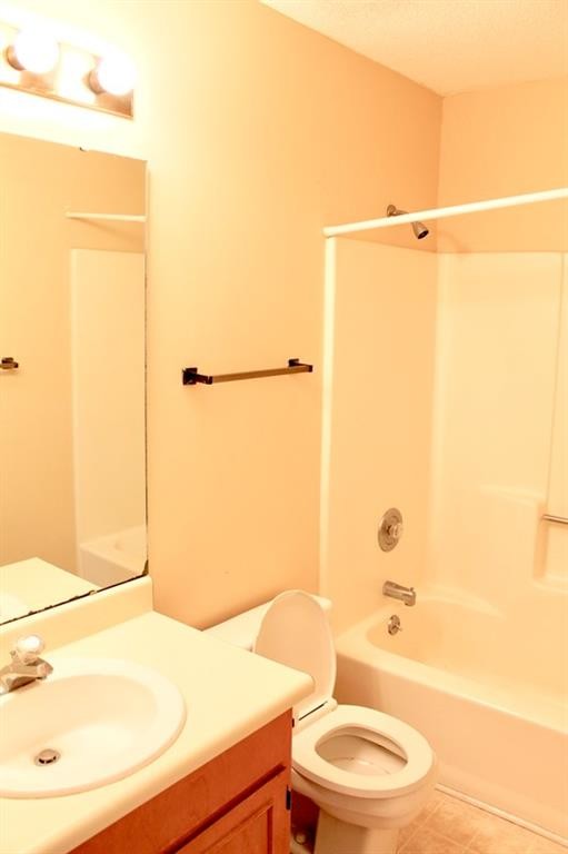 Building Photo - 551 Brockinton S