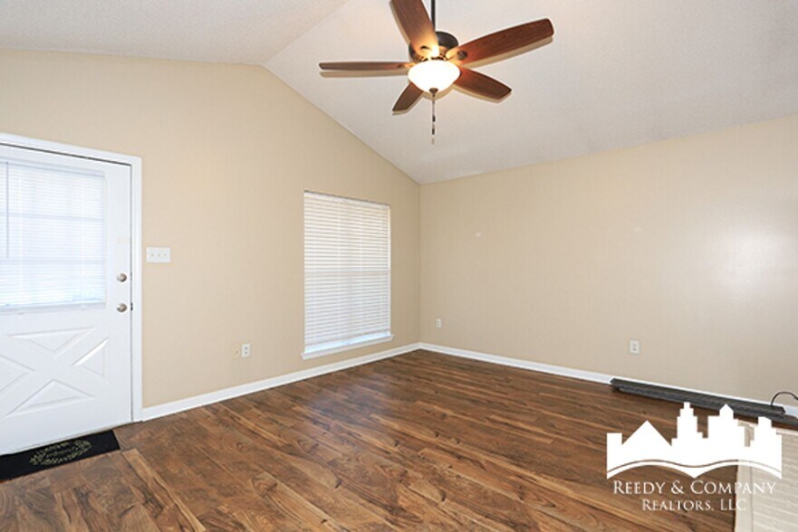 Building Photo - 6318 Magnolia Lakes Dr