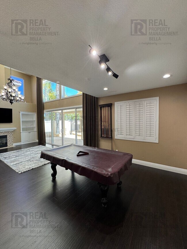 Building Photo - Spacious Murrieta Home with Pool, Spa, Firepit & Backyard Entertaining