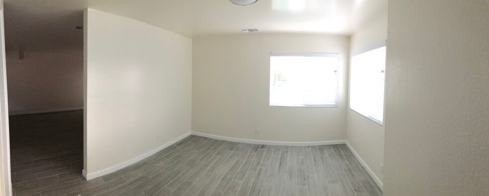 Dining room - 1350 W 162nd St