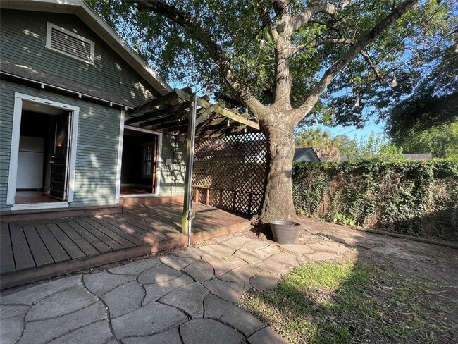 Building Photo - 4621 Michaux St