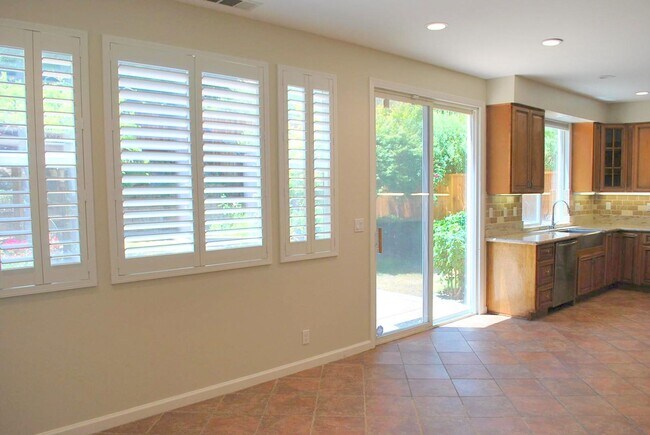 Building Photo - Wonderful Detached Home in Sought After San Ramon Neighborhood ! Trevari at Gale Ranch !