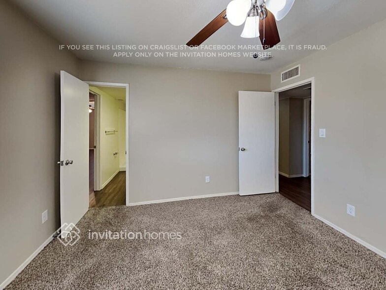 Building Photo - 4408 N 90th Dr