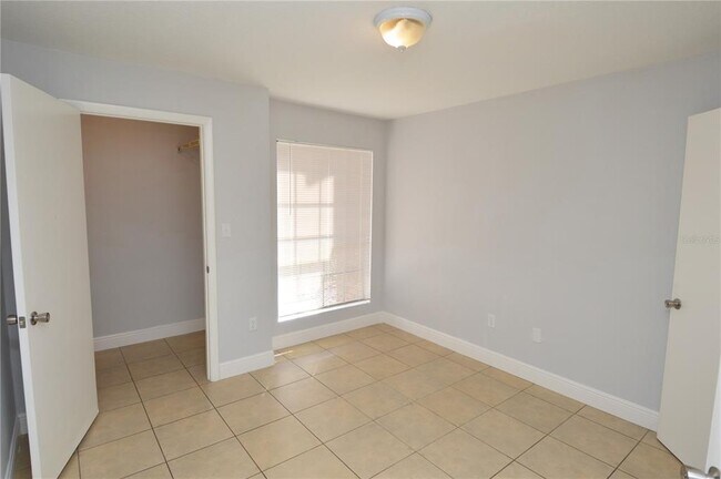 Building Photo - 8649 Fancy Finch Dr