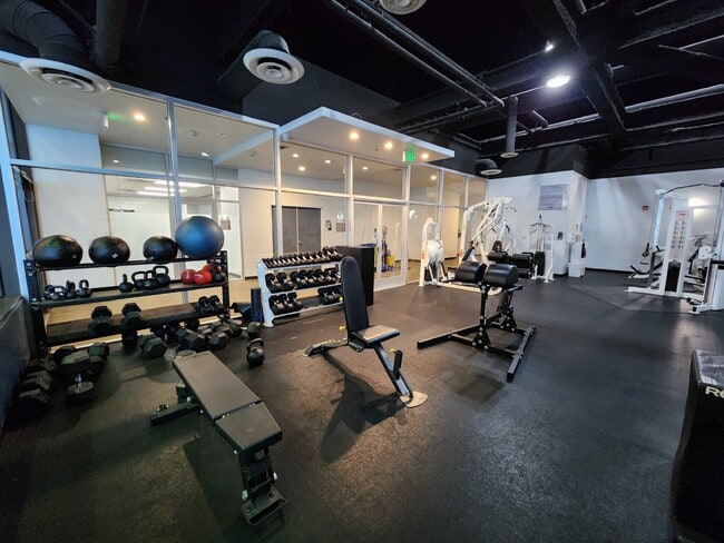 Building Photo - Sky-High Urban Living at 1100 Wilshire! St...