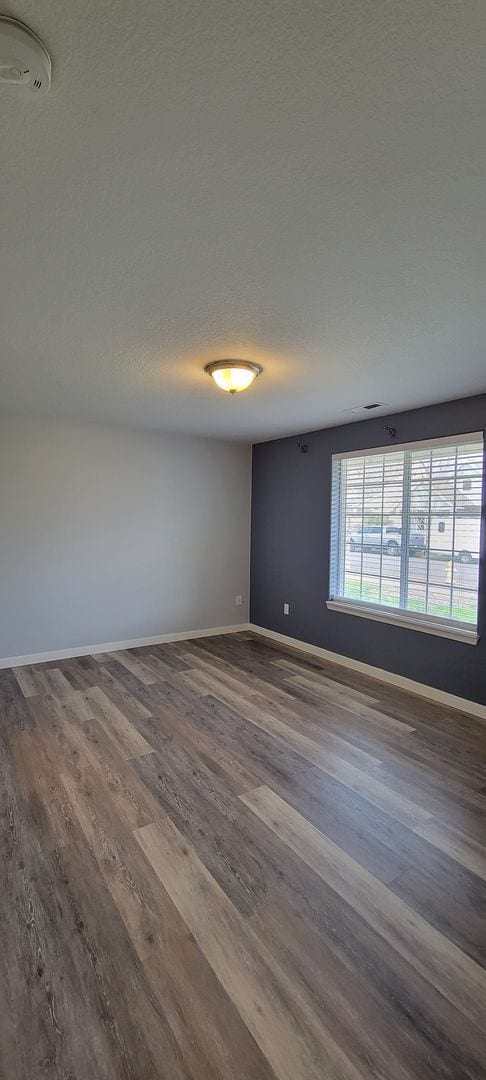 Building Photo - 3581 NE Hembree St