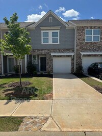 Building Photo - 144 Swindon Dr