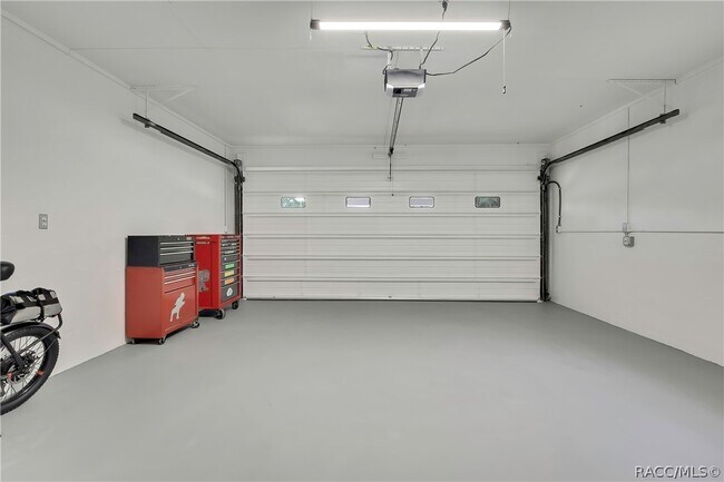 Building Photo - 1019 E Turner Camp Rd