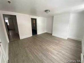 Building Photo - 52 S Bridge St