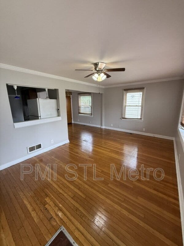 Building Photo - 1254 Roxton Dr