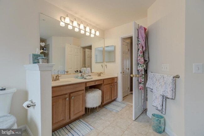 Building Photo - 164 Comay Terrace