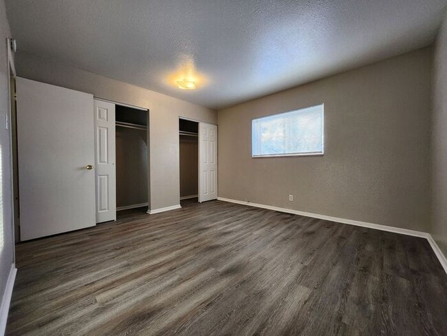 Building Photo - Charming 2-Bedroom Duplex | Limited-Time Offer: Save 50% on Next Month’s Rent!