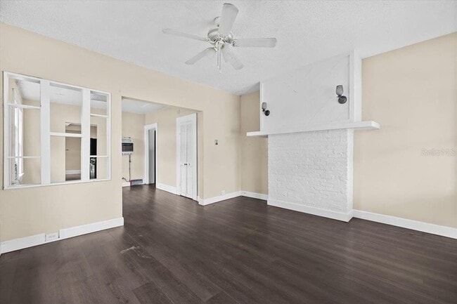 Building Photo - 1703 7th Ave N