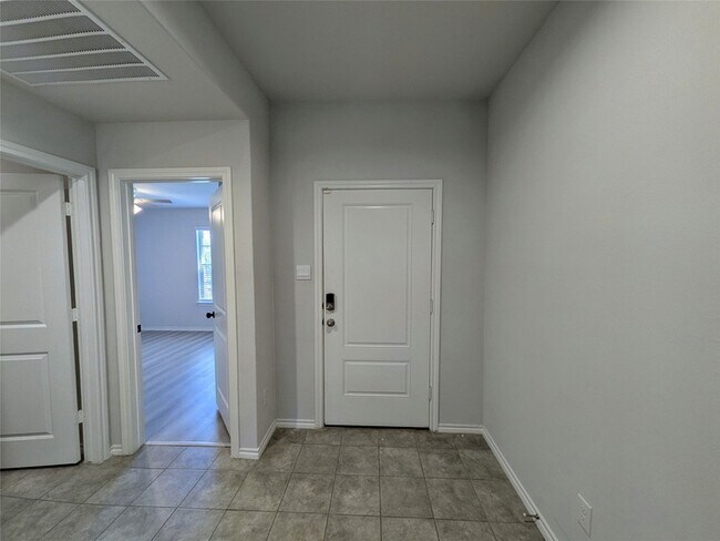 Building Photo - 9513 Doverglen Dr