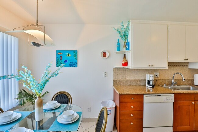 Apt. 2 - 43 23rd Ave