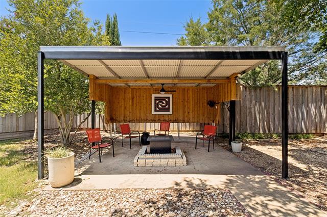 Building Photo - 6406 Chesley Ln