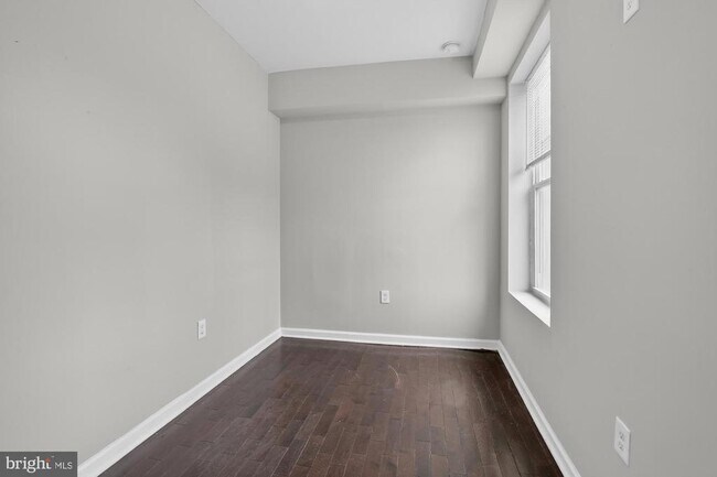 Building Photo - 1626 N 25th St