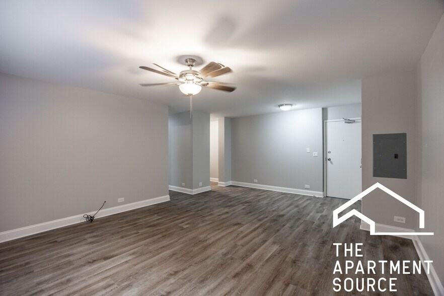 Building Photo - 745 W Gordon Ter