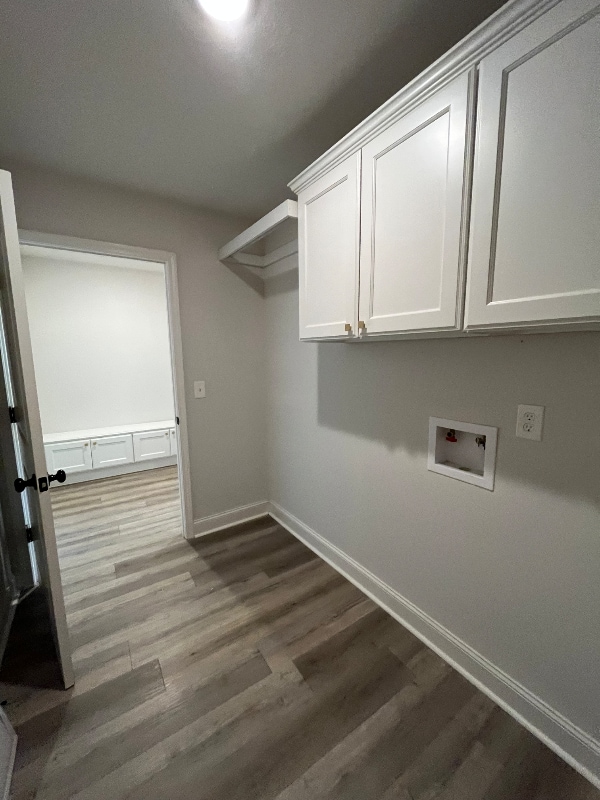 Building Photo - 579 Silver Hill Dr