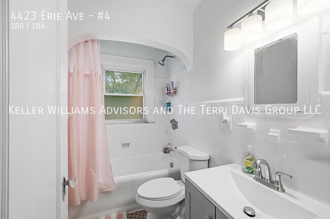 Building Photo - 4423 Erie Ave