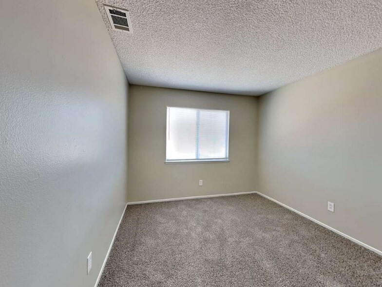 Building Photo - 7380 Lime Ave