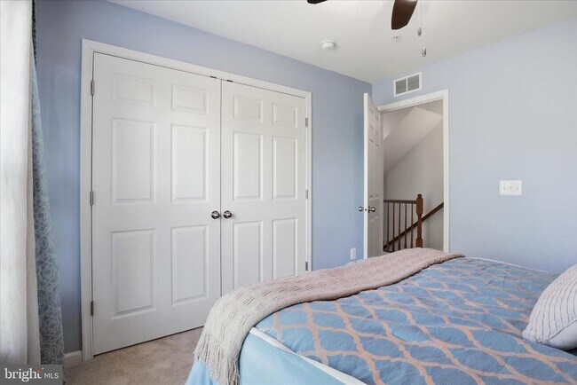 Building Photo - 45758 Winding Branch Terrace