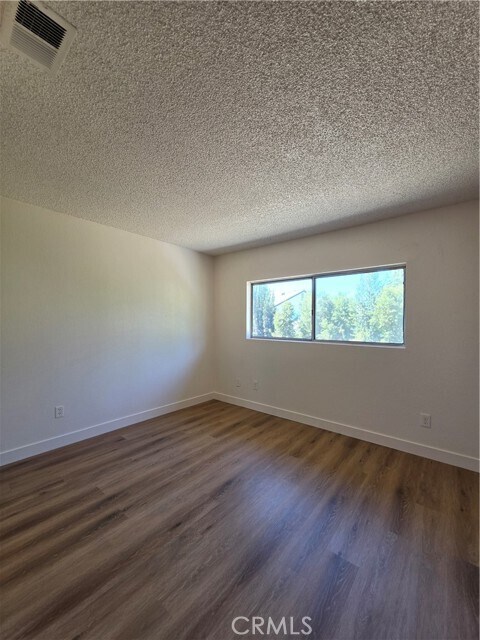 Building Photo - 121 Wiseman Way