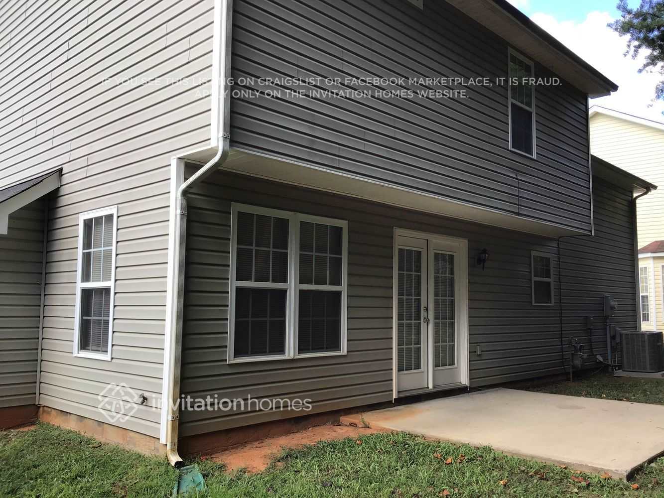 Building Photo - 7122 Lowen Rd