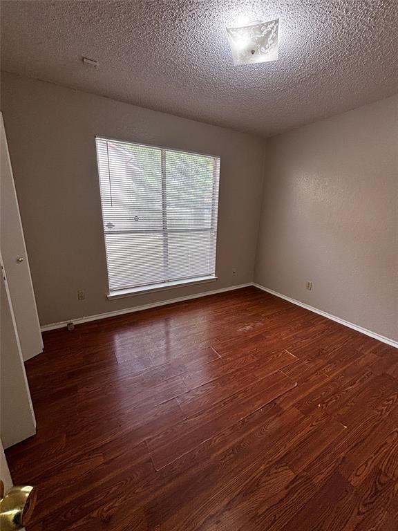 Building Photo - 16337 Edgemere Dr